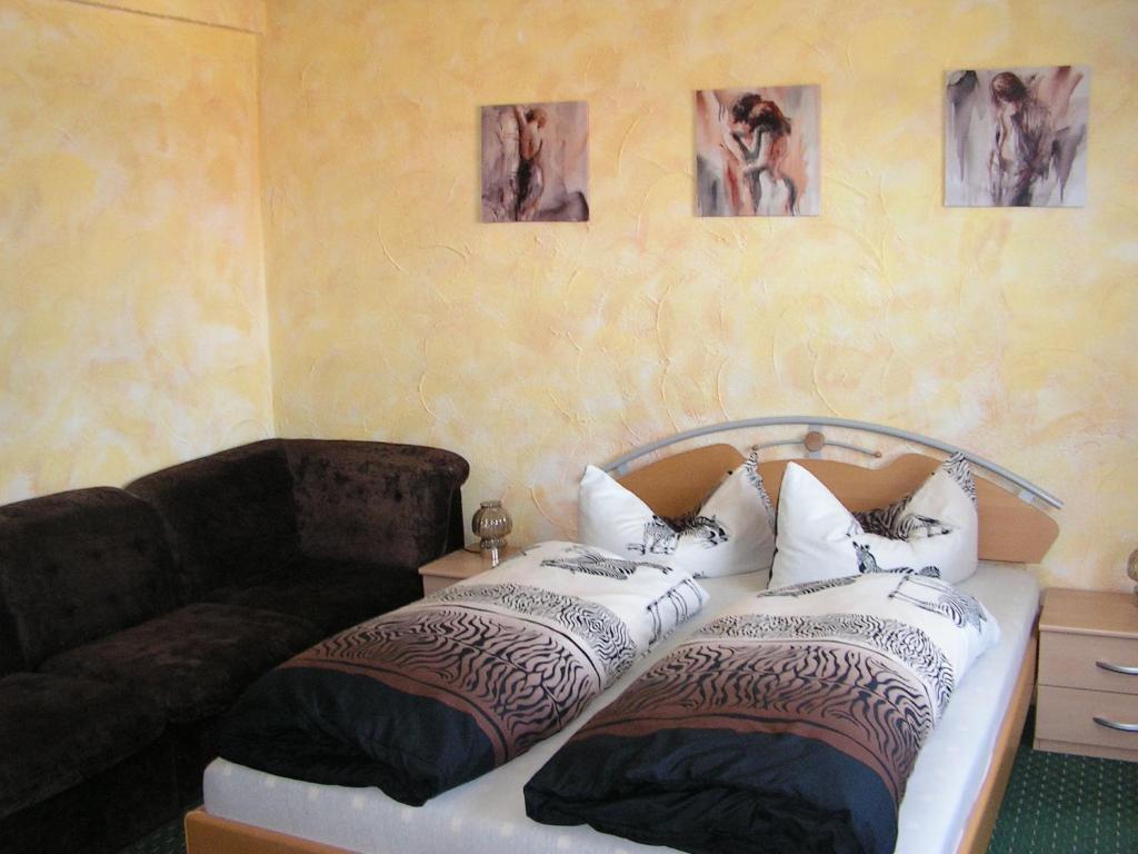 Hotel Sternen Lenzkirch Zimmer foto